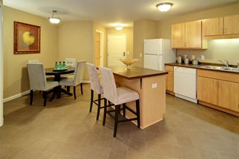 Large kitchens with center islands, full appliance package